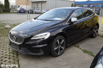 Volvo V40 II Hatchback Facelifting 1.5 T3 152KM 2019 Volvo V40 II 1.5 T3 R-Design automat, bogate wyposażenie, gwarancja, zdjęcie 9