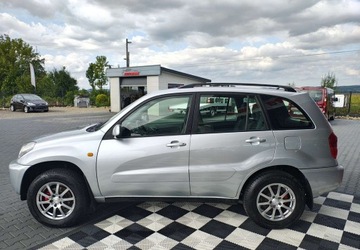 Toyota RAV4 II 2.0 i 16V 150KM 2001 Toyota RAV4 Toyota RAV 4 II 2.0BENZYNA NAPED 4X4 2.0 Benzyna 150KM, zdjęcie 9