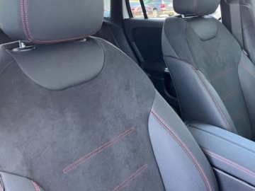 Mercedes GLA II Off-roader Facelifting 1.3 200 163KM 2025 MERCEDES-BENZ GLA 200 AMG Line Suv 1.3 (163KM) 2025, zdjęcie 6