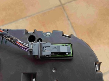 JAGUAR E-PACE 2.0D PŘÍSTROJOVÁ DESKA BUDÍKY EVROPA ORIGINÁLNÍ J9C310849EE