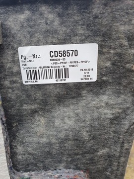 BMW 5 G30 F90 ZADNÍ POLIČKA ALCANTARA 8068538
