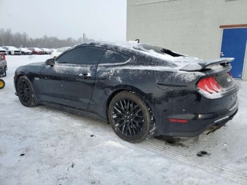 Ford Mustang VI Fastback Facelifting 5.0 Ti-VCT 460KM 2021 Ford Mustang 2021 FORD MUSTANG GT 5.0 Benzyna 460KM, zdjęcie 3