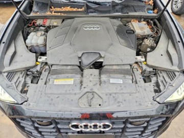 Audi Q8 2020 Audi Q8 Prestige S-Line 2020 3.0 Benzyna 335KM, zdjęcie 6