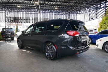 Chrysler Pacifica II 3.6 V6 Hybrid 264KM 2020 Chrysler Pacifica S Hybryda 3.6L V6 Pentastar 263KM StowN Go Cam MenuPL Ke, zdjęcie 3