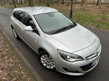 Opel Astra J Sports Tourer Facelifting 2.0 CDTI ECOTEC 165KM 2013 Opel Astra Sport Tourer 2.0 CDTI 165 KM 2013r. Xen, zdjęcie 13