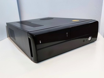 Komputer MiniATX AMD A8-9600 8GB 256GB m2 Win10Pro