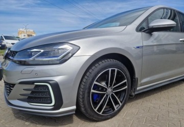 Volkswagen Golf VIII 2020 Volkswagen Golf Volkswagen Golf 1.4 Hybryda 150KM, zdjęcie 6