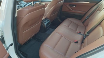 BMW Seria 5 F10-F11 2015 BMW 5 (F10) 530d xDrive 258KM Biały, zdjęcie 9
