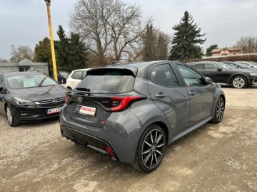 Toyota Yaris IV Hatchback Facelifting 1.5 Hybrid Dynamic Force 130KM 2025 Toyota Yaris Hybryda GR SPORT+VIP SKYVIEW/Salon PL/, zdjęcie 7