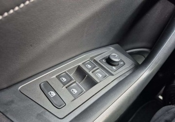 Volkswagen T-Roc I SUV Facelifting 1.5 TSI ACT 150KM 2023 Volkswagen T-Roc 1.5 Benzyna 150KM, zdjęcie 19