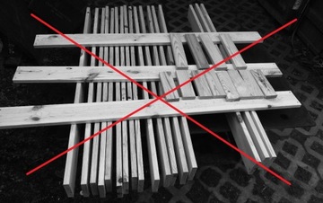 Деревянная песочница с местом для хранения