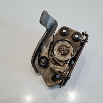 FIAT 125P ZAMEK DRZWI PRAWY TYŁ TYLNY