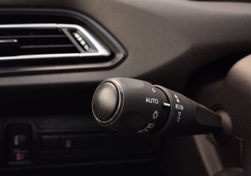 Peugeot 308 II SW Facelifting 1.5 BlueHDI 130KM 2020 Peugeot 308 1.5 BlueHDI 130KM Active SS FV23 Salon PL Serwis ASO 1 wl., zdjęcie 31