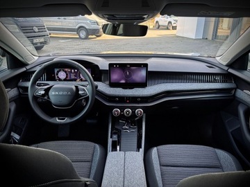 Skoda Superb III Kombi Facelifting 1.5 TSI 150KM 2025 Skoda Superb Edition 130 1,5 TSI mHEV 150 KM DSG, zdjęcie 3