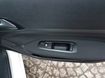 Peugeot 308 II SW Facelifting 1.5 BlueHDI 130KM 2019 Peugeot 308 SW BLUEHDI 130 STOP &amp; START, zdjęcie 27