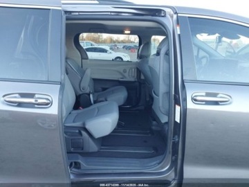 Toyota Sienna III 2024 Toyota Sienna Toyota Sienna XLE FWD 8-Passenger 2.5 Benzyna 189KM, zdjęcie 9