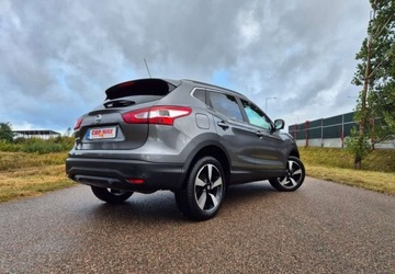 Nissan Qashqai II Crossover 1.2 DIG-T 115KM 2017 Nissan Qashqai Nissan Qashqai 1.2 DIG-T N-Connecta Xtronic EU6 1.2 Benzyna, zdjęcie 14
