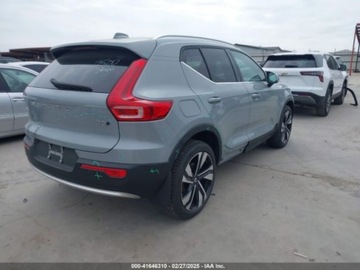 Volvo XC40 2025 Volvo XC 40 Plus Bright Theme 2025 2.0l 2.0 Benzyna 247KM, zdjęcie 5