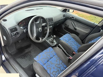 Volkswagen Golf IV Hatchback 1.6 100KM 1999 Volkswagen Golf 1.6 Basis 100KM 1999r, zdjęcie 4