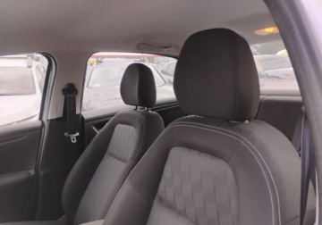 Citroen C-Elysee II 2015 Citroen C-Elysee 2015r, SALON. 1.6 B. Lekko uszkodzony lewy blotnik i przo, zdjęcie 7