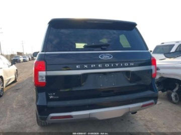 Ford Expedition III 2023 Ford Expedition Xlt 2023 3.5 Benzyna 380KM, zdjęcie 4