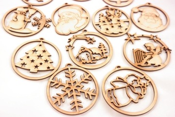 Деревянное украшение, ажурная подвеска на окно к Рождеству.