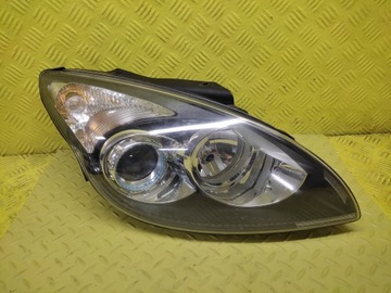 HYUNDAI I30 I REFLEKTOR LAMPA PRAWY PRZÓD EUROPA