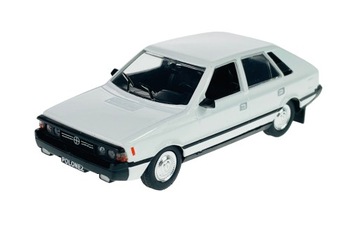 KOLEKCJA PRL FSO POLONEZ BIAŁY 1:43 METALOWY NOWY MODEL