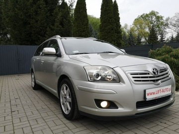 Toyota Avensis II Kombi 2.0 D-4D 126KM 2007 Toyota Avensis 2.0 D-4D 126KM # Klimatr #, zdjęcie 2