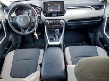 Toyota RAV4 V 2022 Toyota RAV4 XLE 2022 2.5 Benzyna 203KM, zdjęcie 8
