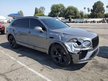 Bentley Bentayga 2024 Bentley Bentayga 2024 4.0l 4.0 Benzyna 542KM, zdjęcie 4