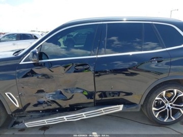 BMW X5 G05 2022 BMW X5 Sdrive 40i 3.0 Benzyna 335KM, zdjęcie 4