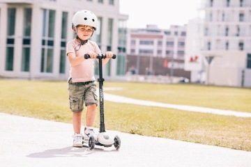 СКУТЕР Scoot And Ride Ash Highwaykick, 3 колеса, складной, со светодиодной подсветкой 3L+