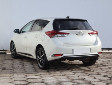 Toyota Auris II Hatchback 5d Facelifting 1.6 Valvematic 132KM 2018 Toyota Auris 1.6 Valvematic, Salon Polska, Klima, zdjęcie 3