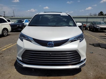 Toyota Sienna III 2025 Toyota Sienna 2025r., 4x4, 2.5L 2.5 Hybryda 245KM, zdjęcie 4