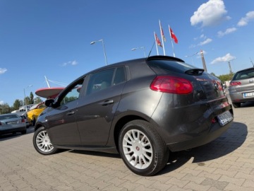 Fiat Bravo II Hatchback 5d 1.4 T-JET 16V 120KM 2009 Fiat Bravo ZAMIEŃ swoje auto zostaw w rozliczeniu – Dowóz pod dom, zdjęcie 2