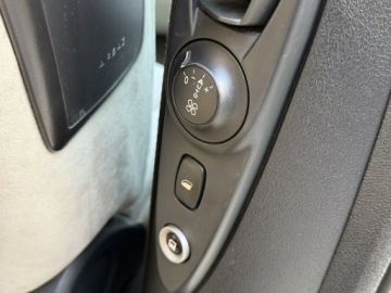 Peugeot 807 Minivan 2.0 HDi 136KM 2009 Peugeot 807 2.0HDI EXECUTIVE full opcja 8-osób, zdjęcie 9