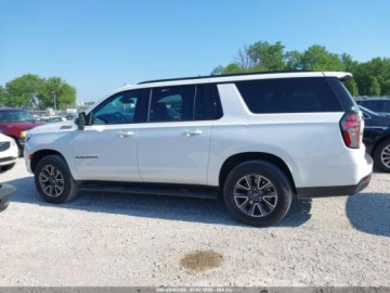 Chevrolet Suburban GMT900 2024 Chevrolet Suburban 4wd Z71 2024 5.3 Benzyna 355KM, zdjęcie 1
