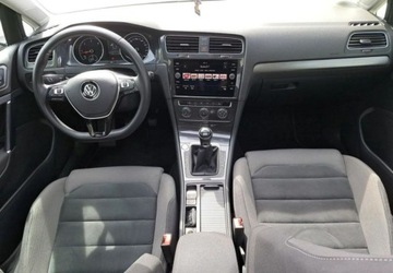 Volkswagen Golf VII Variant Facelifting 1.6 TDI-CR DPF BMT 115KM 2017 Volkswagen Golf Zadbany Highline Panorama ACC 2kpl. Kol Piekny Zloty, zdjęcie 15