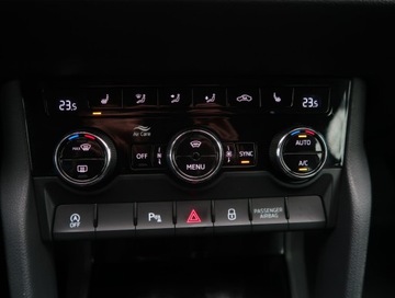 Skoda Karoq Crossover 1.6 TDI 115KM 2019 Skoda Karoq 1.6 TDI, Salon Polska, Automat, Navi, zdjęcie 14