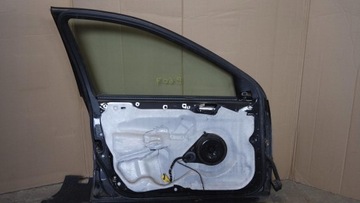 DVEŘE LEVÝ PŘEDNÍ PEUGEOT 607
