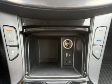 Hyundai i40 Kombi Facelifting 1.7 CRDi 141KM 2016 Hyundai i40 1.7 CRDi 141KM 2016r Tempomat skóry, zdjęcie 33