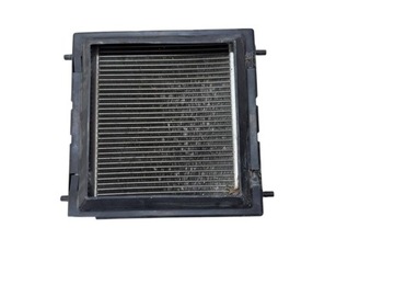 BMW 7 G11 G12 2019 CHLADIČE VODY