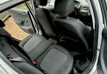 Hyundai i20 II Hatchback 5d 1.2 84KM 2014 Hyundai i20 Hyundai i20 1.2 BlueDrive Classic 1.2 Benzyna 84KM, zdjęcie 8