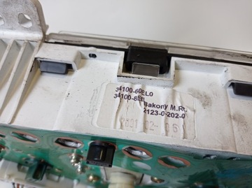 PŘÍSTROJOVÁ DESKA BUDÍKY JE SWIFT 34100-8EE