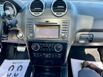 Mercedes Klasa M W164 Off-roader Facelifting AMG 6.2 V8 (63 AMG) 510KM 2010 MERCEDES-BENZ ML 63 AMG 4-matic 510Ps FULL OPCJA, zdjęcie 20