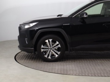 Toyota RAV4 V SUV 2.5 Hybrid Dynamic Force 218KM 2020 Toyota RAV 4 2.5 Hybrid, Salon Polska, zdjęcie 14