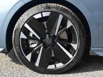 Peugeot 308 III 2025 Od ręki - GT e-DCS7 1.6 Plug-in HYBRID PHEV 195KM / Pakiet Bezpieczeństwo, zdjęcie 9