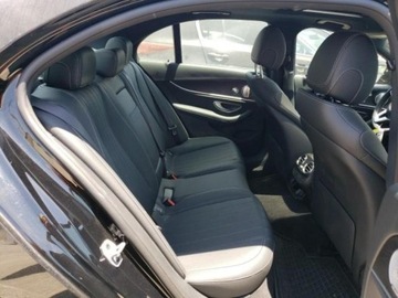 Mercedes Klasa E W213 2020 Mercedes-Benz Klasa E 350, 299km, od ubezpieczyciela, pewny zakup 2.0 299KM, zdjęcie 10