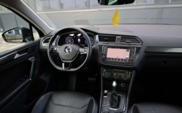 Volkswagen Tiguan I SUV Facelifting 2.0 TSI 180KM 2016 Volkswagen Tiguan Volkswagen Tiguan 2.0 TSI BMT 4Mot Highline DSG 2.0 180KM, zdjęcie 28